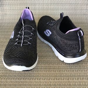 skechers memory foam shoes